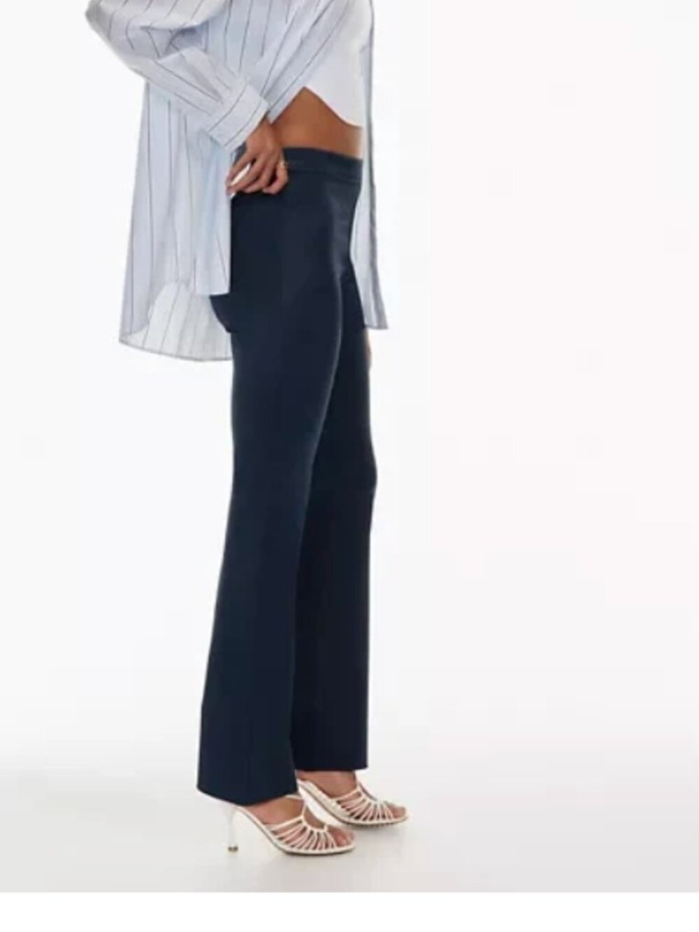 Aritzia Ten by Babaton Sundance Pant High-waisted flared satin pants navy blue